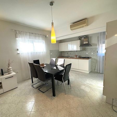 זאדאר Spacious 3Bdr App In Center "Sunny Bayside" מראה חיצוני תמונה