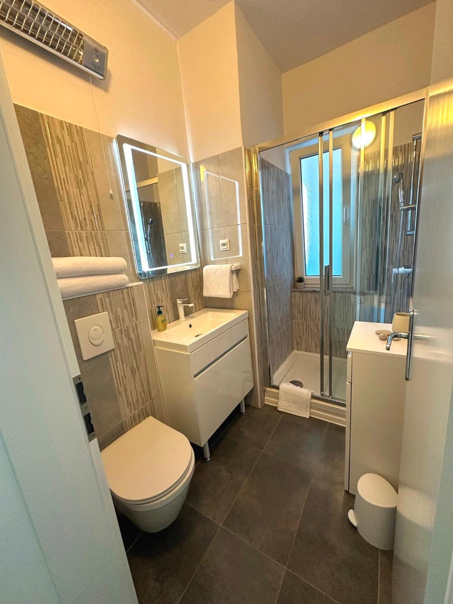 זאדאר Spacious 3Bdr App In Center "Sunny Bayside" מראה חיצוני תמונה