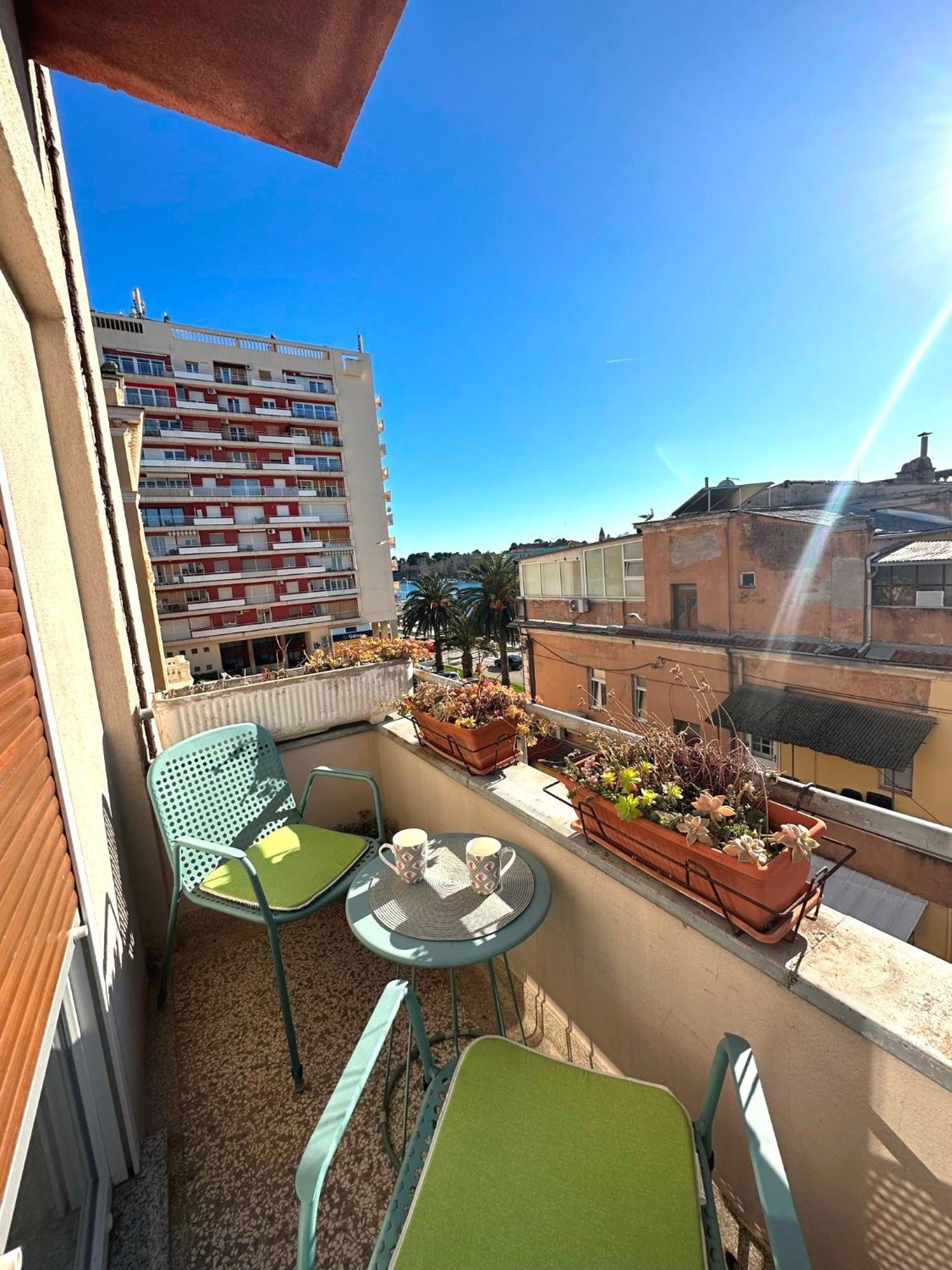 זאדאר Spacious 3Bdr App In Center "Sunny Bayside" מראה חיצוני תמונה